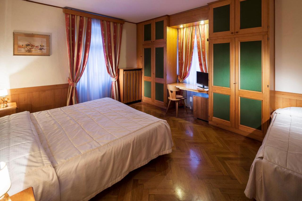 Hotel Corona Cortina dʼAmpezzo Dış mekan fotoğraf
