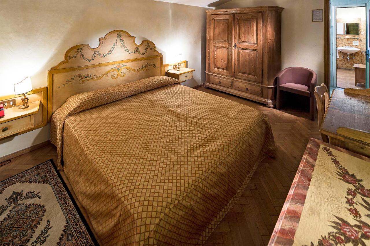 Hotel Corona Cortina dʼAmpezzo Dış mekan fotoğraf