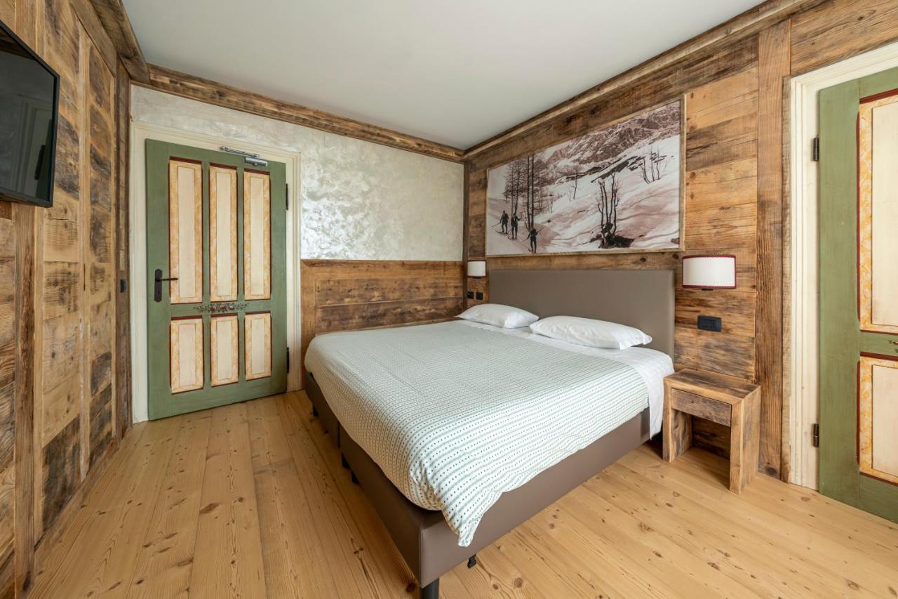 Hotel Corona Cortina dʼAmpezzo Dış mekan fotoğraf