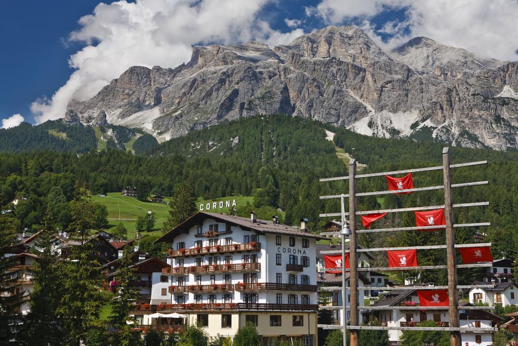 Hotel Corona Cortina dʼAmpezzo Dış mekan fotoğraf
